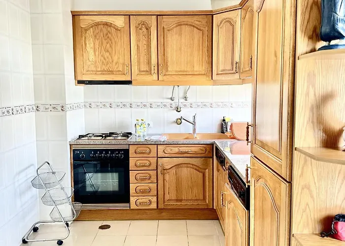 Lejlighed 10 Min Da *